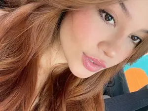 DreamyLia  live sex cam