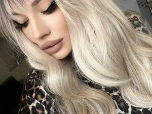 Jelisse_J  live sex cam