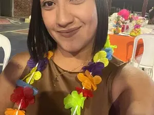 Pamela03  live sex cam
