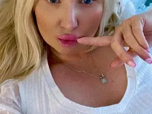 Princess_S  live sex cam