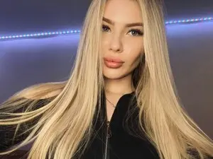 Lorenzia  live sex cam