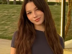 DollyVega  live sex cam