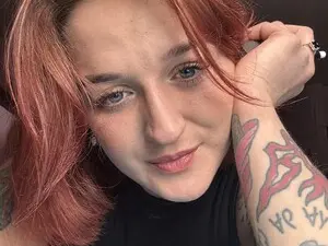 ButtHott420  live sex cam