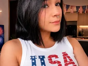 Ginnaaaa_  live sex cam