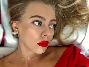 Your_eyecandy  live sex cam