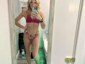 Cum4UCharlie  live sex cam