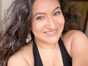 DeesseLuxure  live sex cam