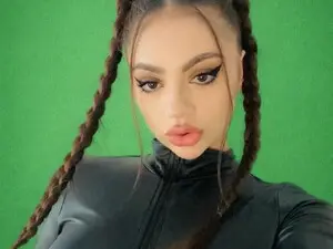 ToxicAnne  live sex cam