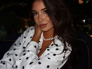 OliviasWays  live sex cam