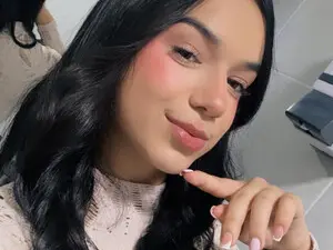 Evelinhiil  live sex cam