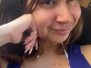 Sweet_tits2  live sex cam