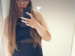 Ornellamuti  live sex cam