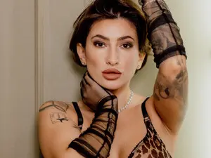 AmberVendetta  live sex cam