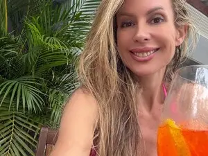 Carol_Ass  live sex cam