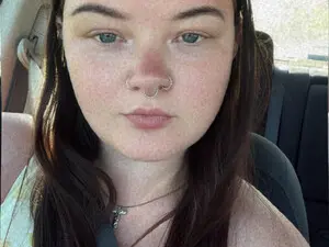 NowitsCynder  live sex cam