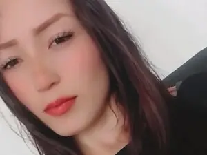 Sara_guzman  live sex cam