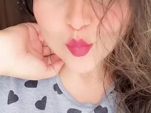 YEKAMONTES  live sex cam