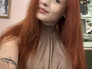 MiaRouge  live sex cam