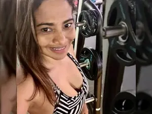 AbellaRose  live sex cam