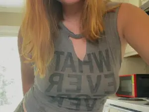 AngelRae  live sex cam