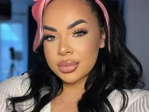 Iamlila  live sex cam