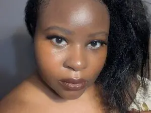 Love_paitho  live sex cam