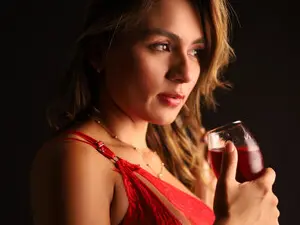 Aina_pink  live sex cam