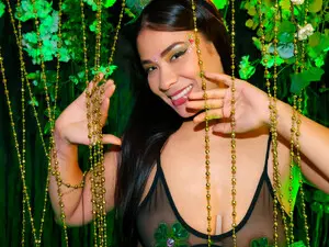 Zahara_Fox  live sex cam