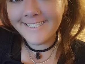 NaughtyRuth  live sex cam