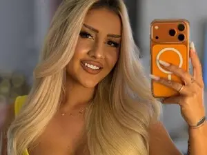 AnitaCruisze  live sex cam