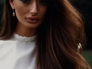 KaylinKay  live sex cam