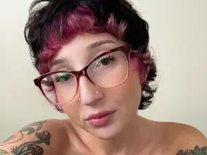 Strawberrrri1  live sex cam