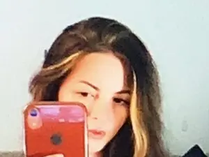 Zoebunz  live sex cam