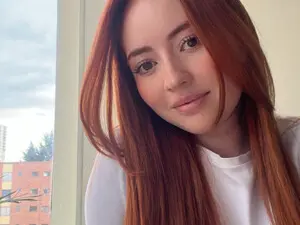 LailaLemoine_  live sex cam