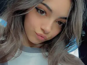 Skybaby69  live sex cam