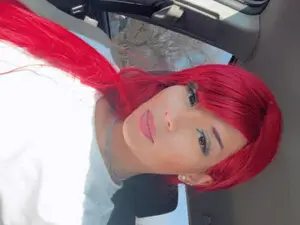 SweetShySass  live sex cam