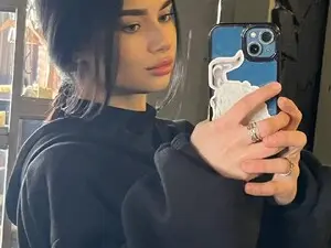 Silena_sky  live sex cam
