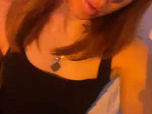 Girl4girl699  live sex cam