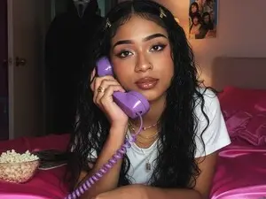 KatheMiller  live sex cam