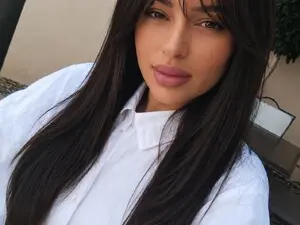BiancaRosseti  live sex cam