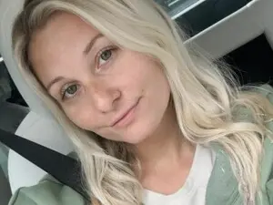 Ryan_n_Riley  live sex cam