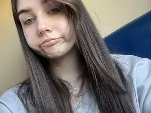 Lili_magic_  live sex cam
