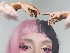VioletMoon  live sex cam