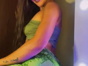 Latinahot  live sex cam