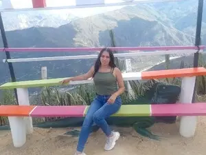 Lisa_G  live sex cam