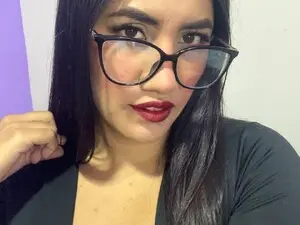 Cami_moon  live sex cam