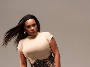 AmberNix  live sex cam