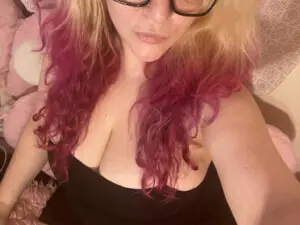 Vlehanex3  live sex cam