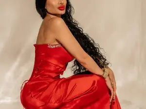 Valeria_Jade  live sex cam