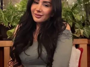 AnnaRhodes  live sex cam